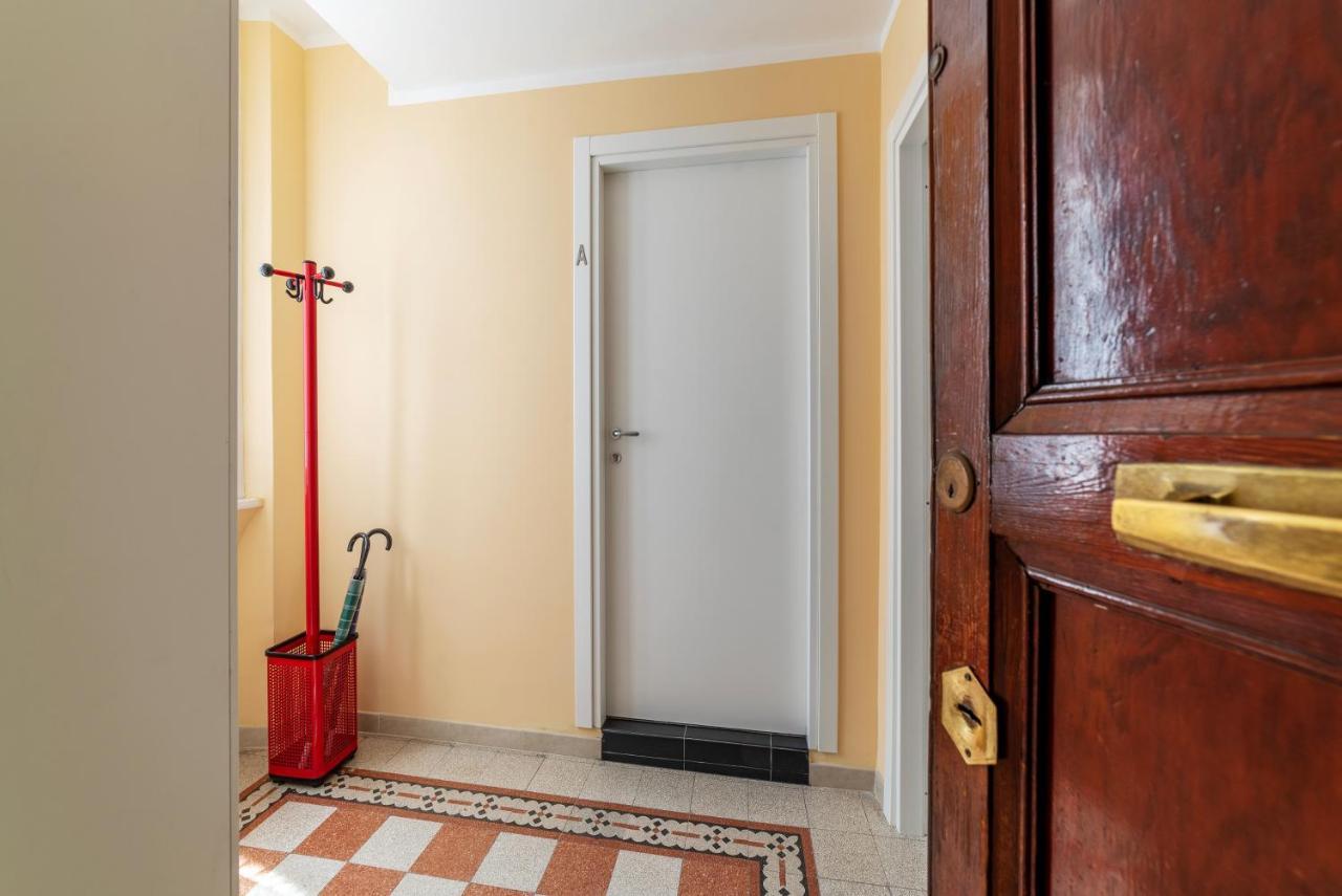 Functional Apartment - Piazza Re Di Roma Esterno foto