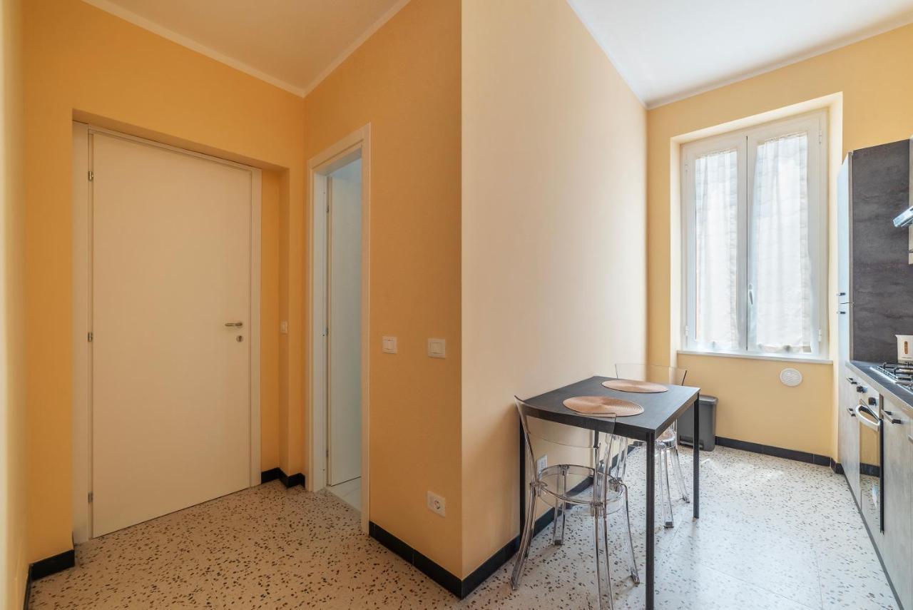 Functional Apartment - Piazza Re Di Roma Esterno foto